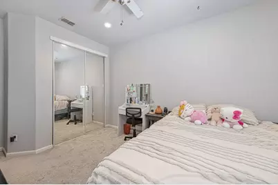 4060 Clarewood Way, Sacramento, CA 95835 - Photo 37