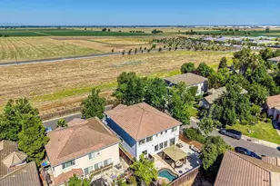 4060 Clarewood Way, Sacramento, CA 95835 - Photo 51