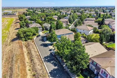4060 Clarewood Way, Sacramento, CA 95835 - Photo 57