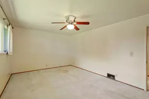 2307 Estate Dr, Stockton, CA 95209 - Photo 23