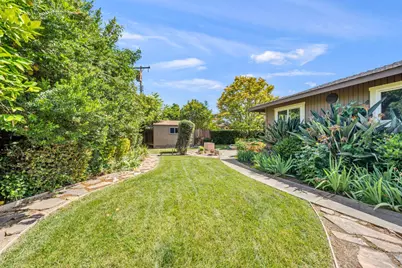 2740 Nordlund Way, Sacramento, CA 95833 - Photo 35