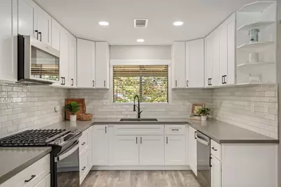 1711 W Tokay Street, Lodi, CA 95242 - Photo 7