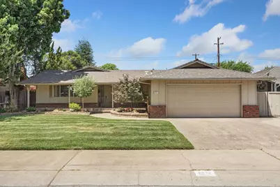 1711 W Tokay Street, Lodi, CA 95242 - Photo 1