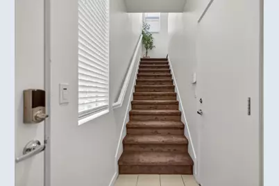 334 1st Avenue, Sacramento, CA 95818 - Photo 3