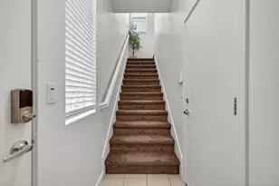 334 1st Ave, Sacramento, CA 95818 - Photo 3