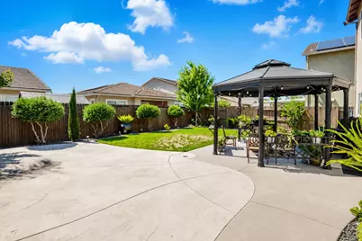 2441 Jubilee Drive, Turlock, CA 95380 - Photo 35