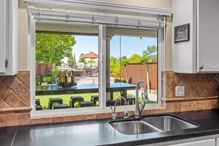 7117 Schooner Ct, Stockton, CA 95219 - Photo 9