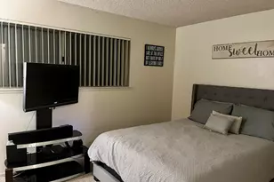 511 W Gibson Rd, Woodland, CA 95695 - Photo 3