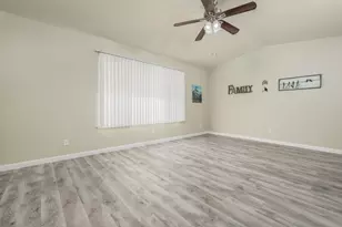 9244 Rogers Rd, Sacramento, CA 95829 - Photo 11