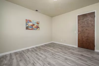 9244 Rogers Road, Sacramento, CA 95829 - Photo 37