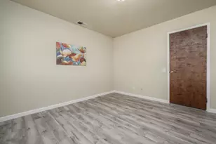 9244 Rogers Rd, Sacramento, CA 95829 - Photo 37