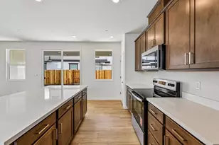 8028 Monkeyflower Wy, Sacramento, CA 95832 - Photo 15