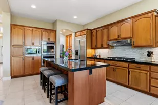 832 Royal Troon Pl, El Dorado Hills, CA 95762 - Photo 15