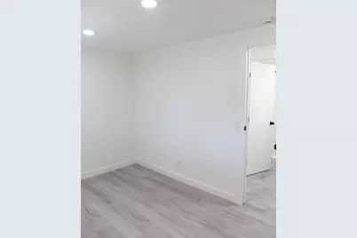 Prescott Road #229, Modesto, CA 95350 - Photo 17