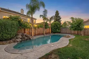6847 Boa Nova Dr, Elk Grove, CA 95757 - Photo 7