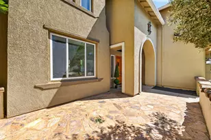 6847 Boa Nova Dr, Elk Grove, CA 95757 - Photo 9