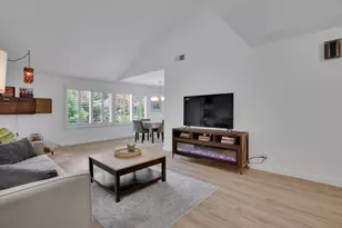 7029 Bridgeport Cir, Stockton, CA 95207 - Photo 9