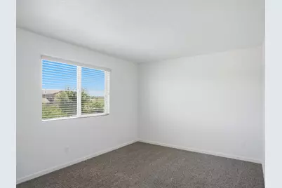 17738 Brandeis Court, Lathrop, CA 95330 - Photo 19
