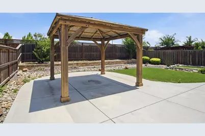 17738 Brandeis Court, Lathrop, CA 95330 - Photo 25