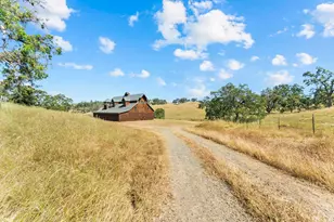 12850 Fiddletown Rd, Fiddletown, CA 96269 - Photo 21