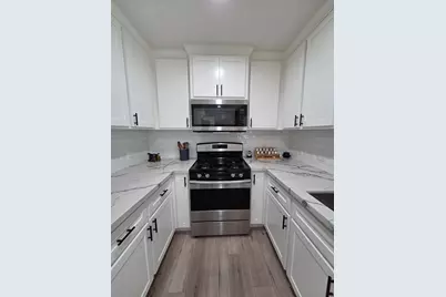 5171 49th Street, Sacramento, CA 95820 - Photo 9
