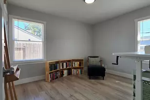 5171 49th St, Sacramento, CA 95820 - Photo 19