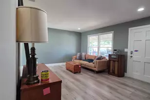 5171 49th St, Sacramento, CA 95820 - Photo 7