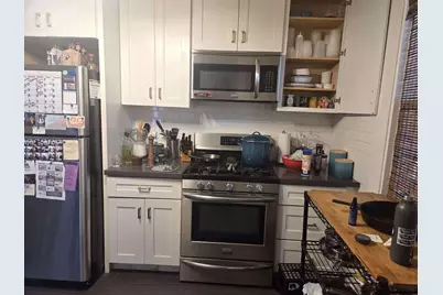 704 E 17th Street, Oakland, CA 94606 - Photo 11