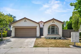 1902 Ivycrest Way, Sacramento, CA 95835 - Photo 1