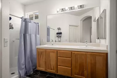 1902 Ivycrest Way, Sacramento, CA 95835 - Photo 13