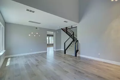 2272 Hartland Circle, Roseville, CA 95747 - Photo 7