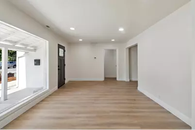 2335 Hooke Way, Sacramento, CA 95822 - Photo 7