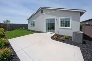 7256 Covell Bch Ln, Stockton, CA 95219 - Photo 13
