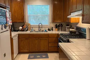 465 W 22nd St, Tracy, CA 95376 - Photo 9