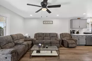 2880 Kennedy Dr, Yuba City, CA 95993 - Photo 13