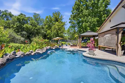 8359 Newbridge Way, Citrus Heights, CA 95610 - Photo 61