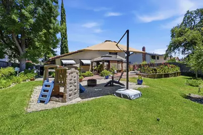 8359 Newbridge Way, Citrus Heights, CA 95610 - Photo 71
