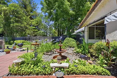 8359 Newbridge Way, Citrus Heights, CA 95610 - Photo 65