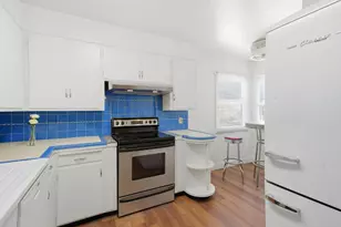 617 45th St, Sacramento, CA 95819 - Photo 13