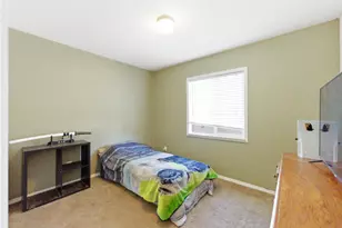 11 Oaks Ln, North Highlands, CA 95660 - Photo 7
