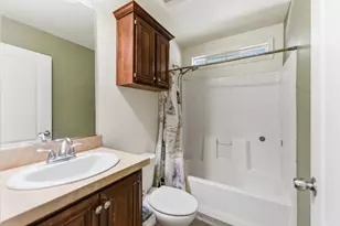 11 Oaks Ln, North Highlands, CA 95660 - Photo 9