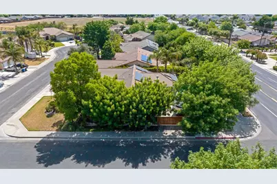 1547 W Claridge Court, Hanford, CA 93230 - Photo 55
