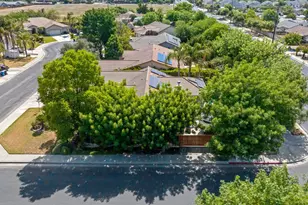 1547 W Claridge Ct, Hanford, CA 93230 - Photo 55