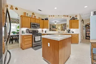 1547 W Claridge Ct, Hanford, CA 93230 - Photo 25