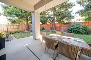 1749 Greywood Cir, Roseville, CA 95747 - Photo 3