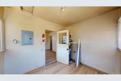 225 Merced Avenue, Modesto, CA 95351 - Photo 13