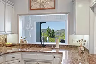 12253 Wanderer Rd, Auburn, CA 95602 - Photo 17