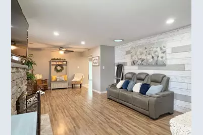 6765 Judistine Drive, Fair Oaks, CA 95628 - Photo 3
