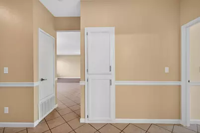 7739 McBride Way, Sacramento, CA 95832 - Photo 35