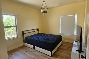 718 6th St, Modesto, CA 95354 - Photo 9